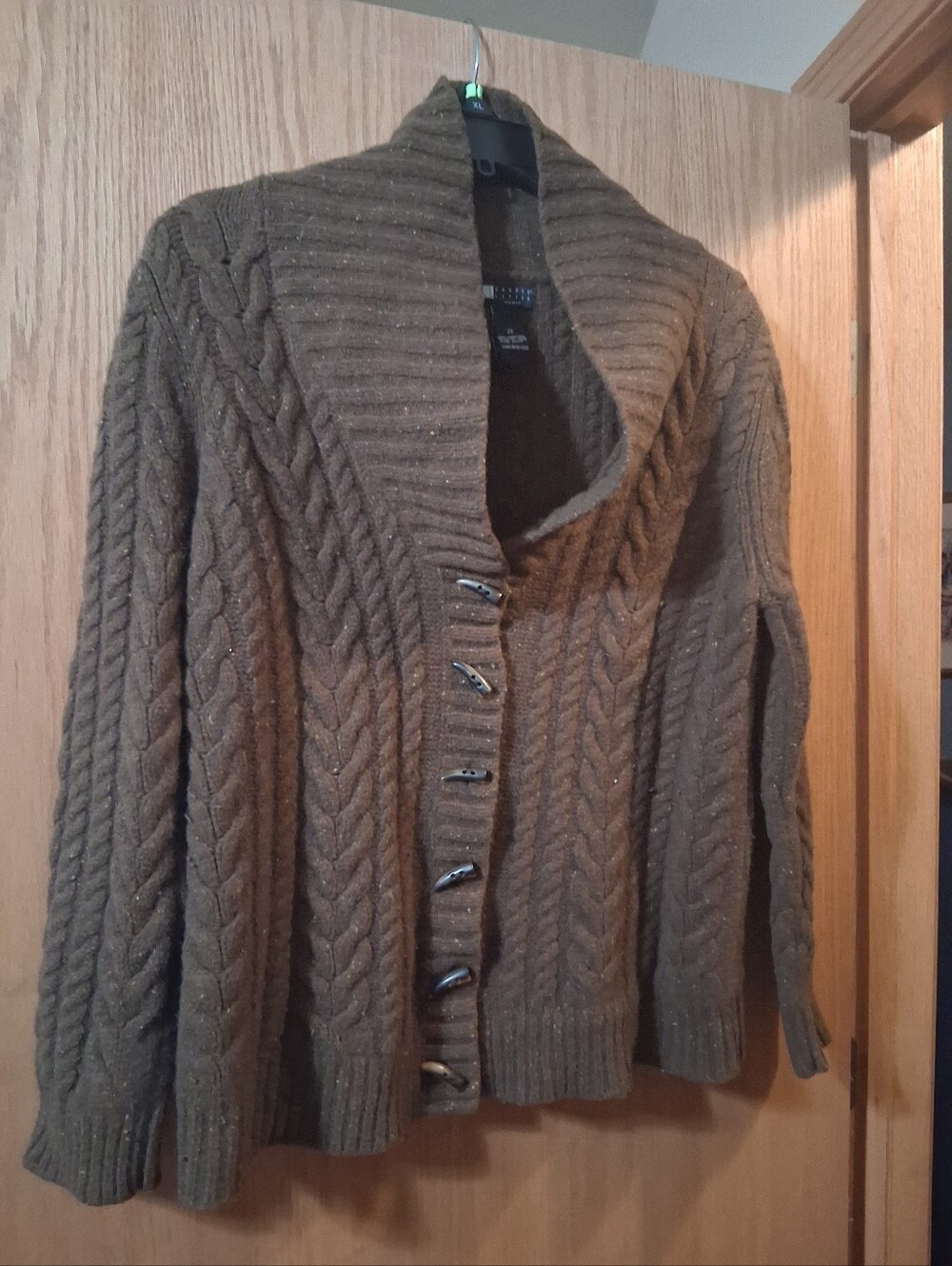 vintage Carole Little Woman cable knit cardigan sweater. Pullover. Shawl collar